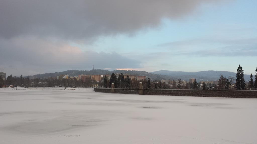 Hotel Merkur - Jablonec Nad Nisou Dış mekan fotoğraf